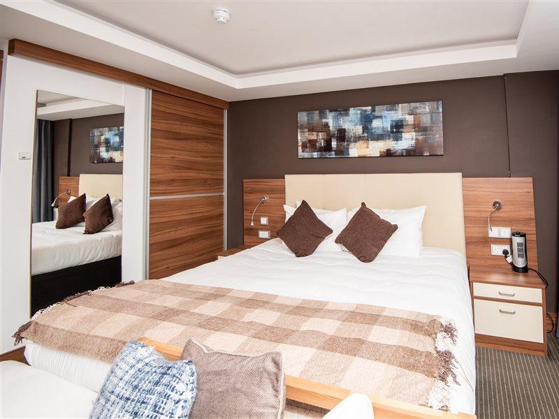 Livin' Serviced Apartments Watford  Exteriör bild