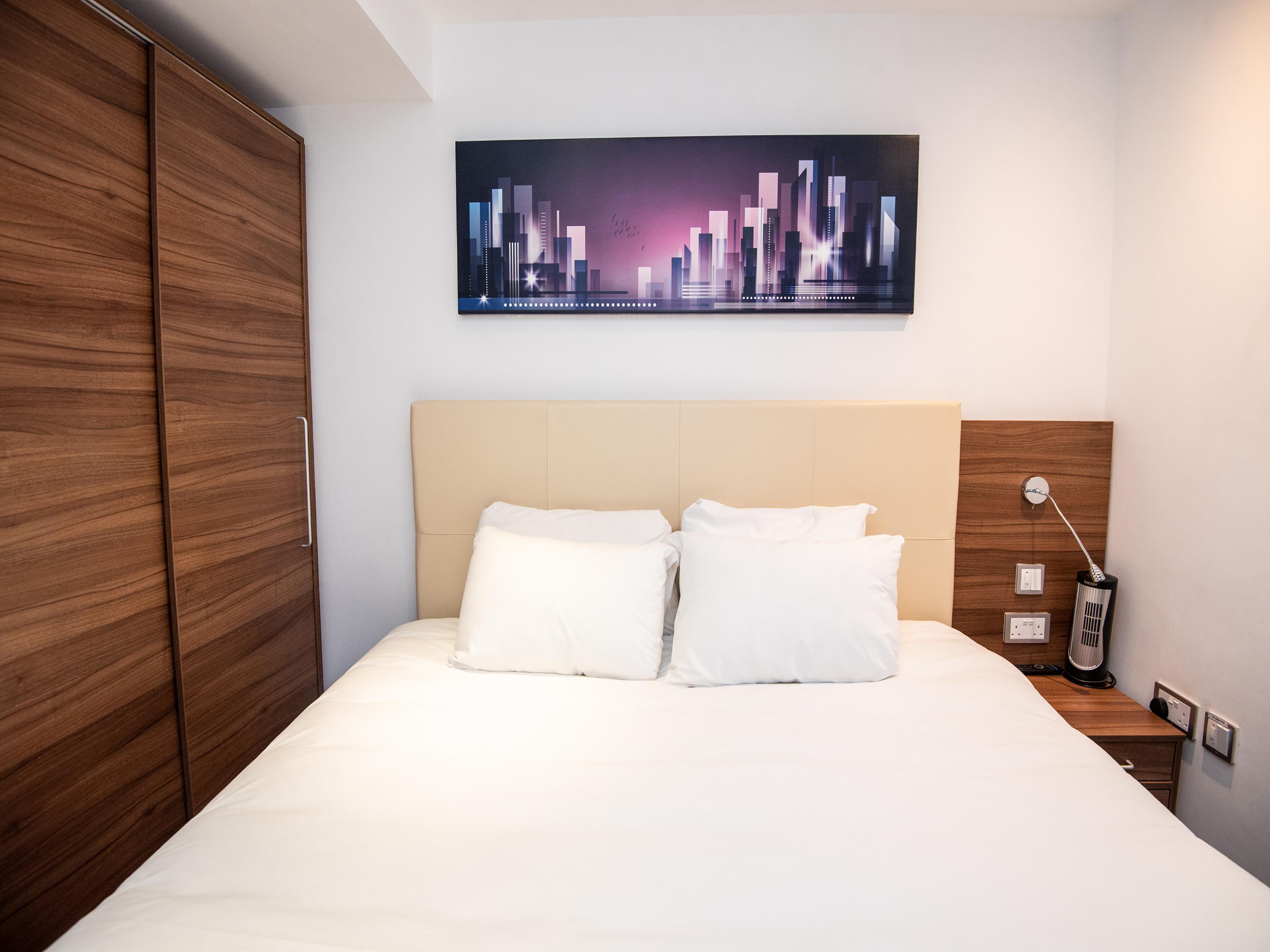 Livin' Serviced Apartments Watford  Exteriör bild