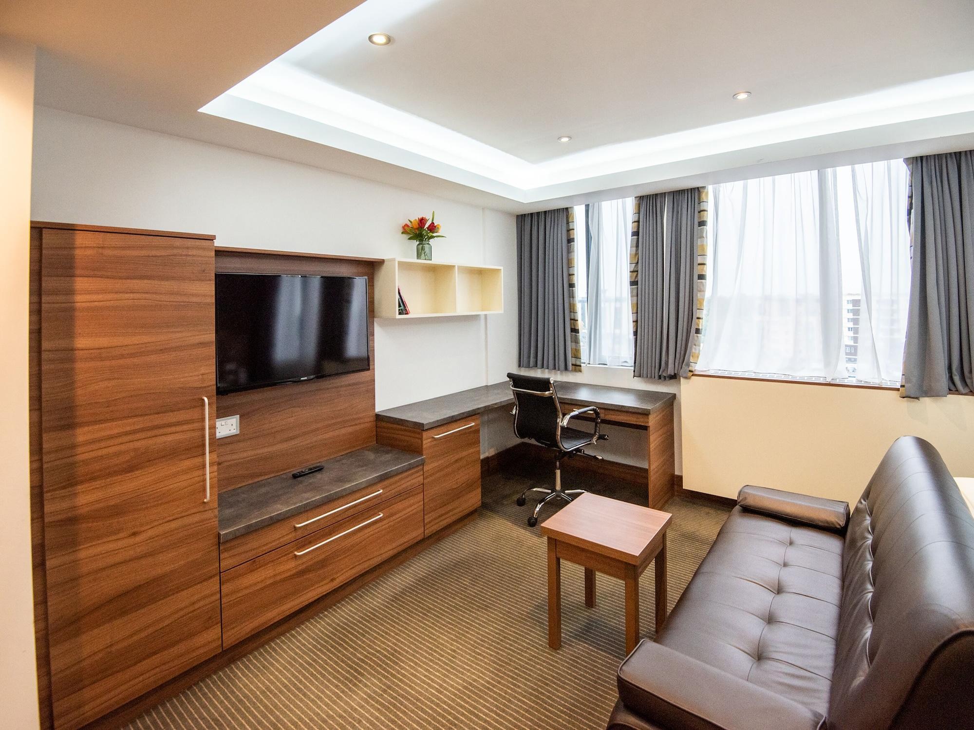 Livin' Serviced Apartments Watford  Exteriör bild